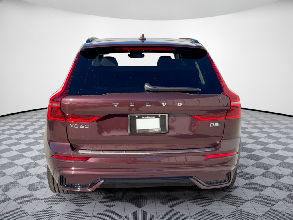 New 2027 Volvo XC60 B5 Ultra AWD/4WD image 11