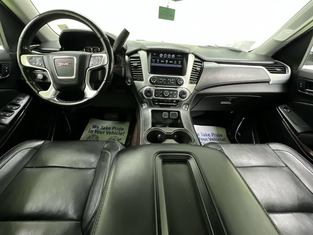 Used 2019 GMC Yukon XL SLT AWD/4WD image 18