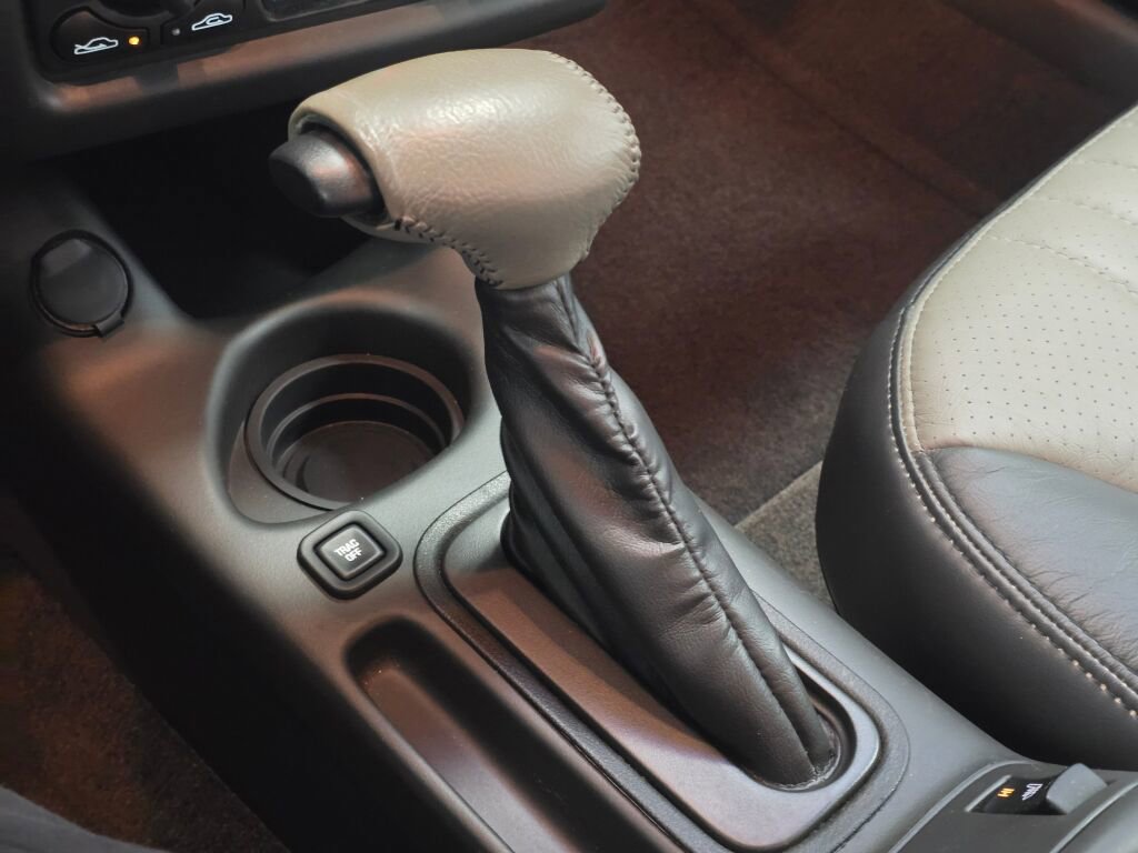 Used 2003 Chevrolet Monte Carlo SS image 87