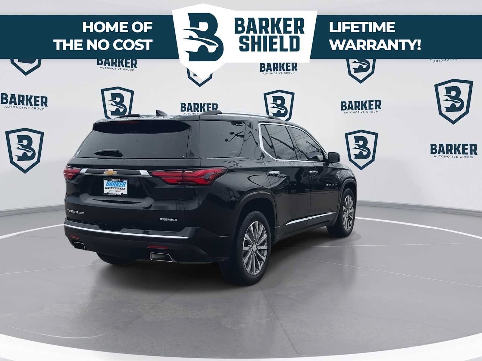Used 2023 Chevrolet Traverse Premier AWD/4WD image 9