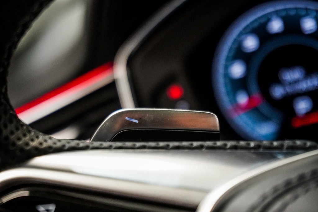 Used 2023 Audi S8 image 37