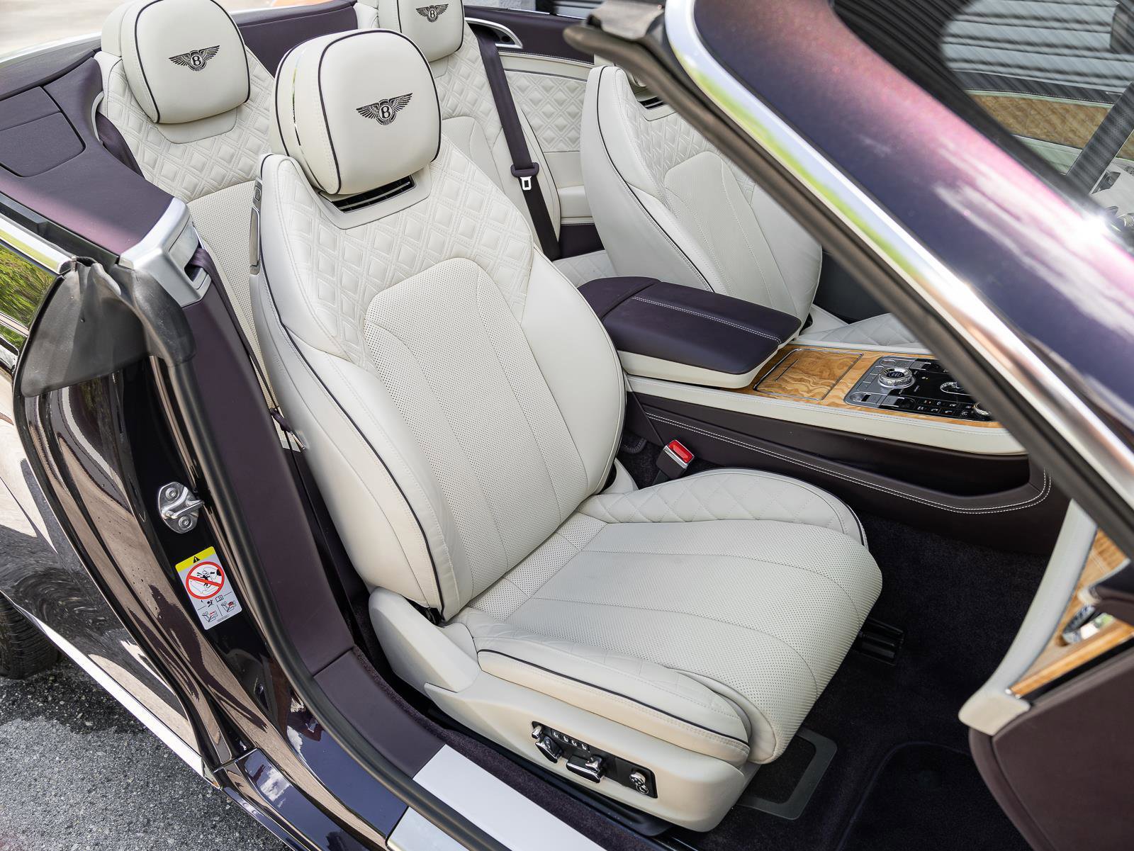 Used 2022 Bentley Continental GT Mulliner AWD/4WD image 4