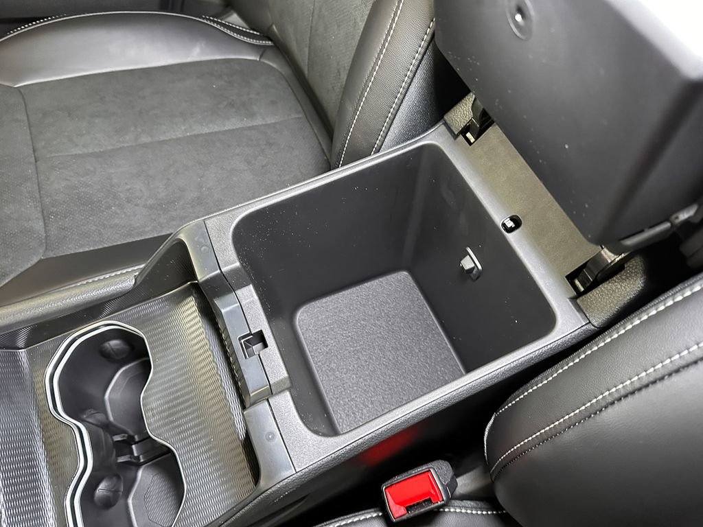 New 2026 Jeep Grand Cherokee Altitude image 30