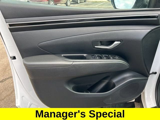 Used 2022 Hyundai Tucson SE AWD/4WD image 12