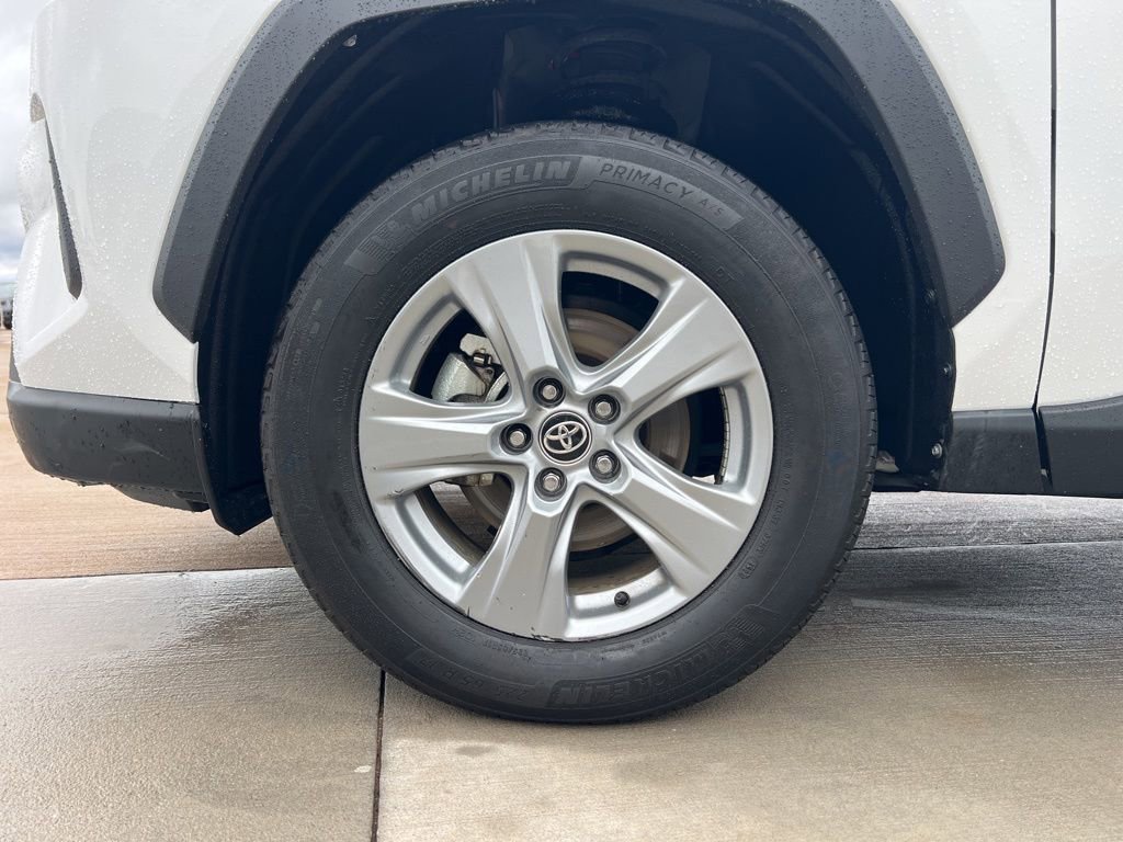 Used 2025 Toyota RAV4 LE image 8