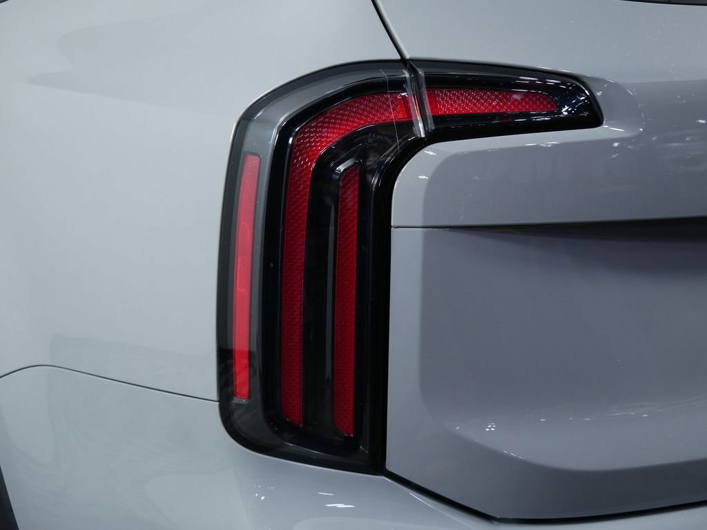 Certified 2023 Kia Telluride EX X-Line AWD/4WD image 12