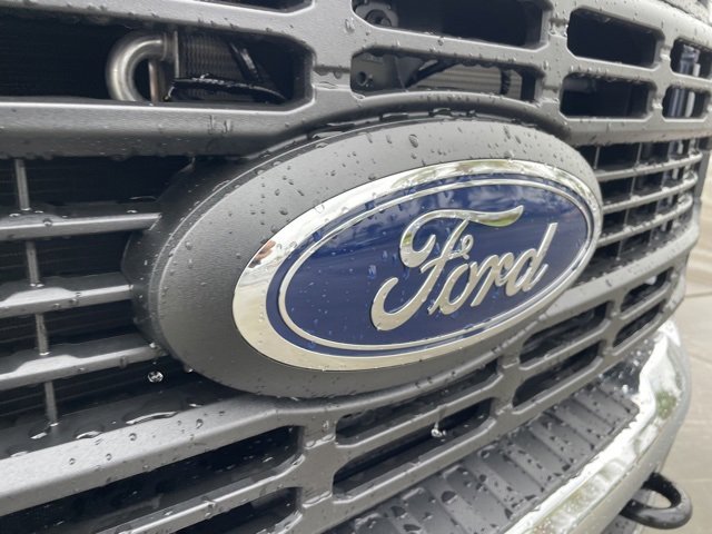New 2026 Ford F250 XL w/ XL Chrome Package image 24
