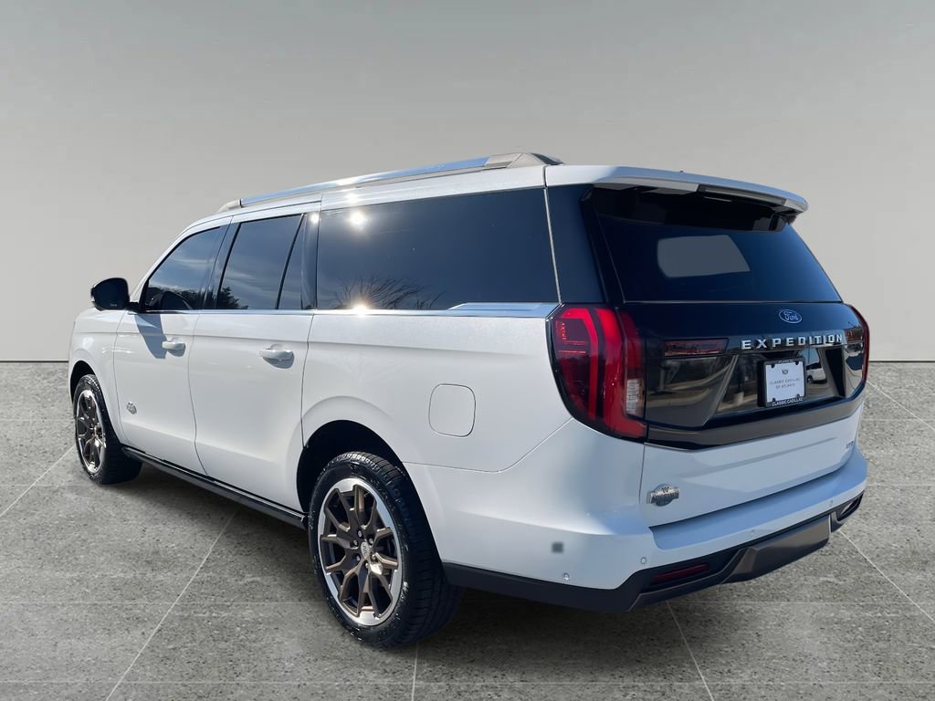 Used 2025 Ford Expedition Max King Ranch image 3