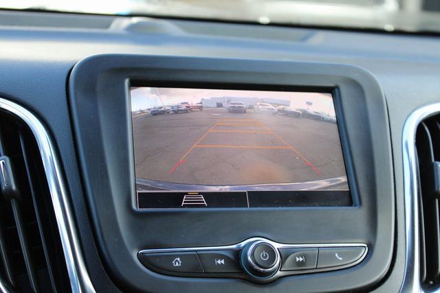 Used 2022 Chevrolet Equinox LT w/ Driver Convenience Package image 26