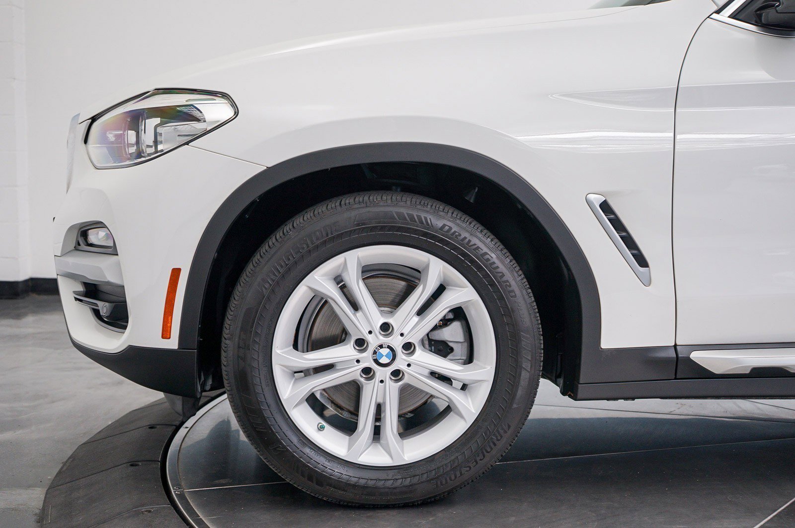 Used 2019 BMW X3 sDrive30i w/ Convenience Package RWD image 12