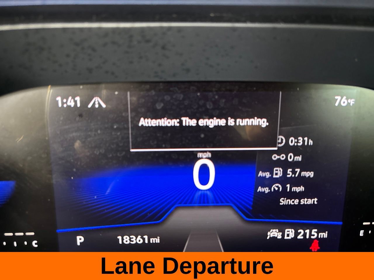 Used 2023 Volkswagen Taos SE w/ Panoramic Sunroof Package AWD/4WD image 17