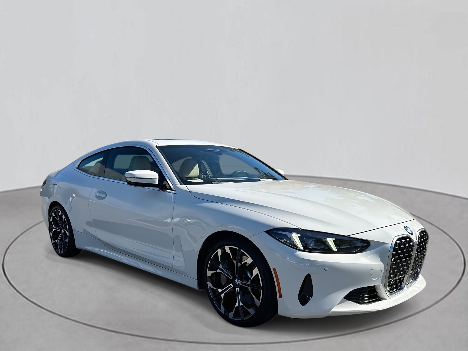 Used 2025 BMW 430i Coupe w/ Premium Package image 7