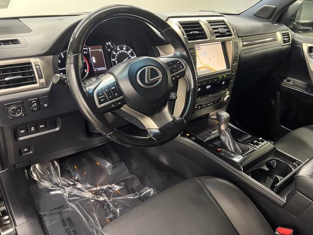 Used 2020 Lexus GX 460 Premium w/ Premium Package AWD/4WD image 16