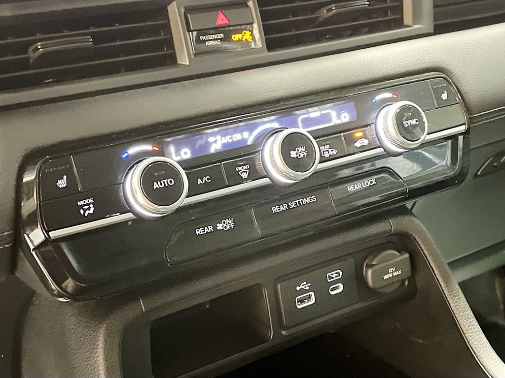 Used 2025 Honda Pilot EX-L image 15