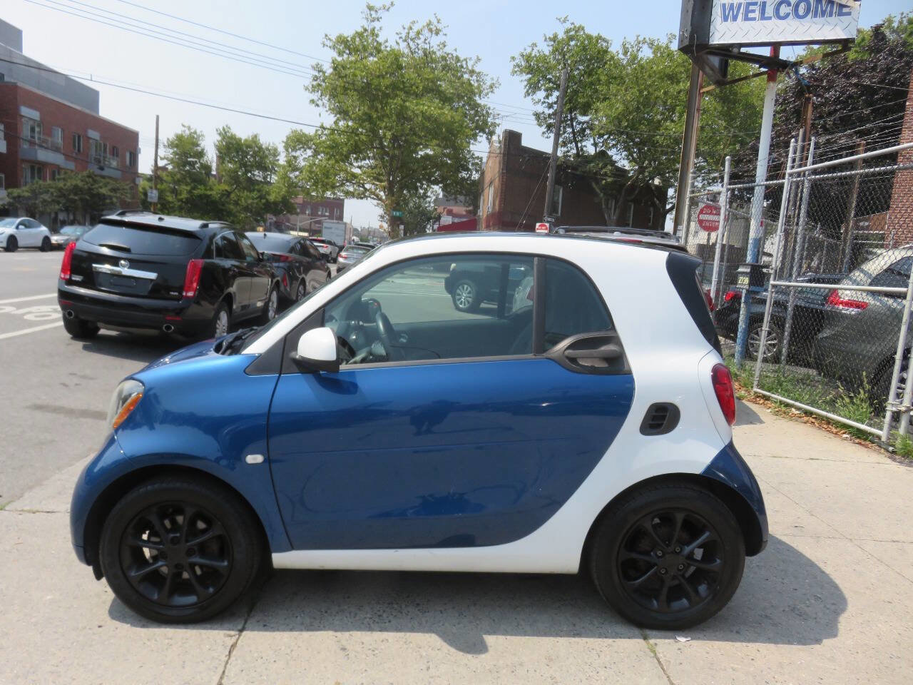 Used 2016 smart fortwo Prime image 6