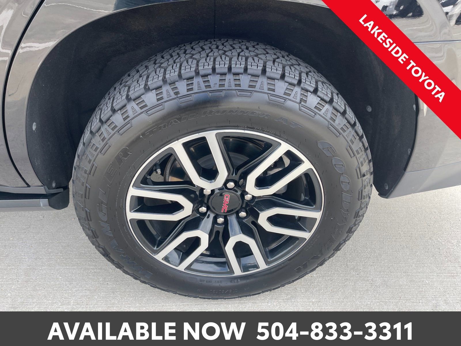 Used 2021 GMC Yukon AT4 w/ AT4 Premium Plus Package image 13