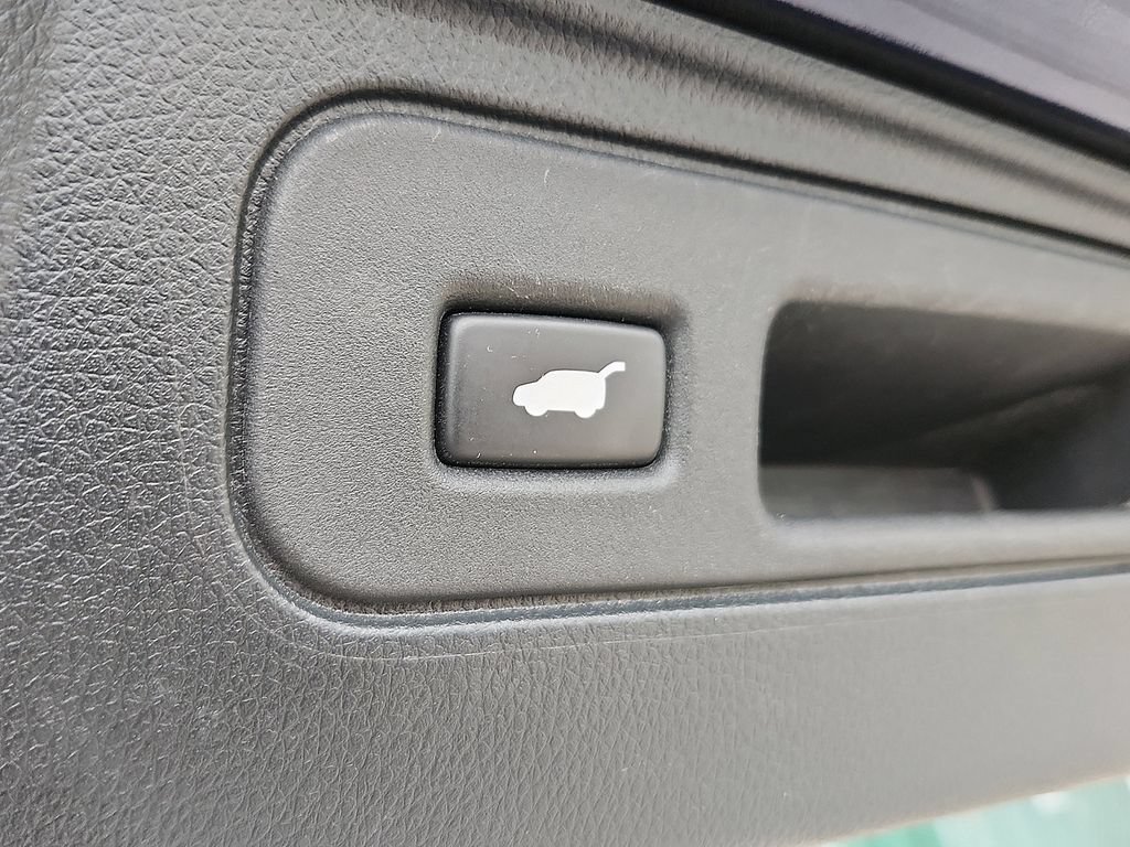 Used 2023 Honda Passport EX-L image 24