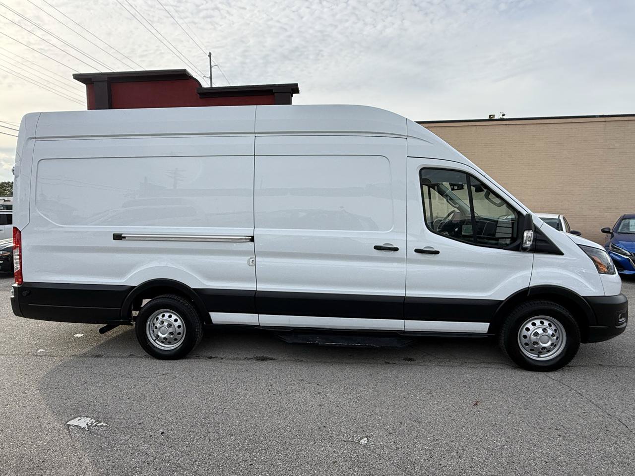 Used 2020 Ford Transit 350 148 High Roof Extended AWD image 4