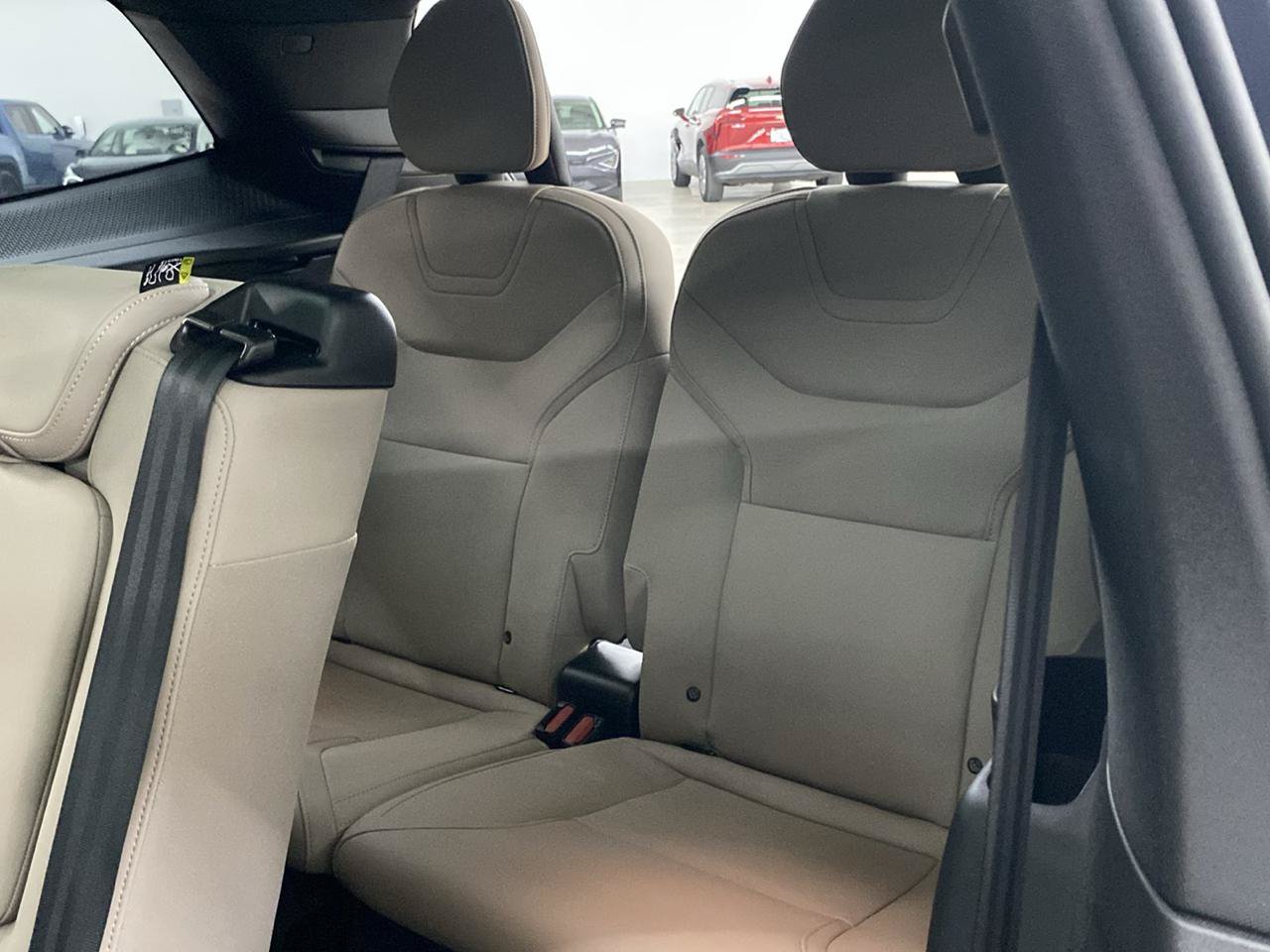 Used 2025 Volvo EX90 Ultra AWD/4WD image 16