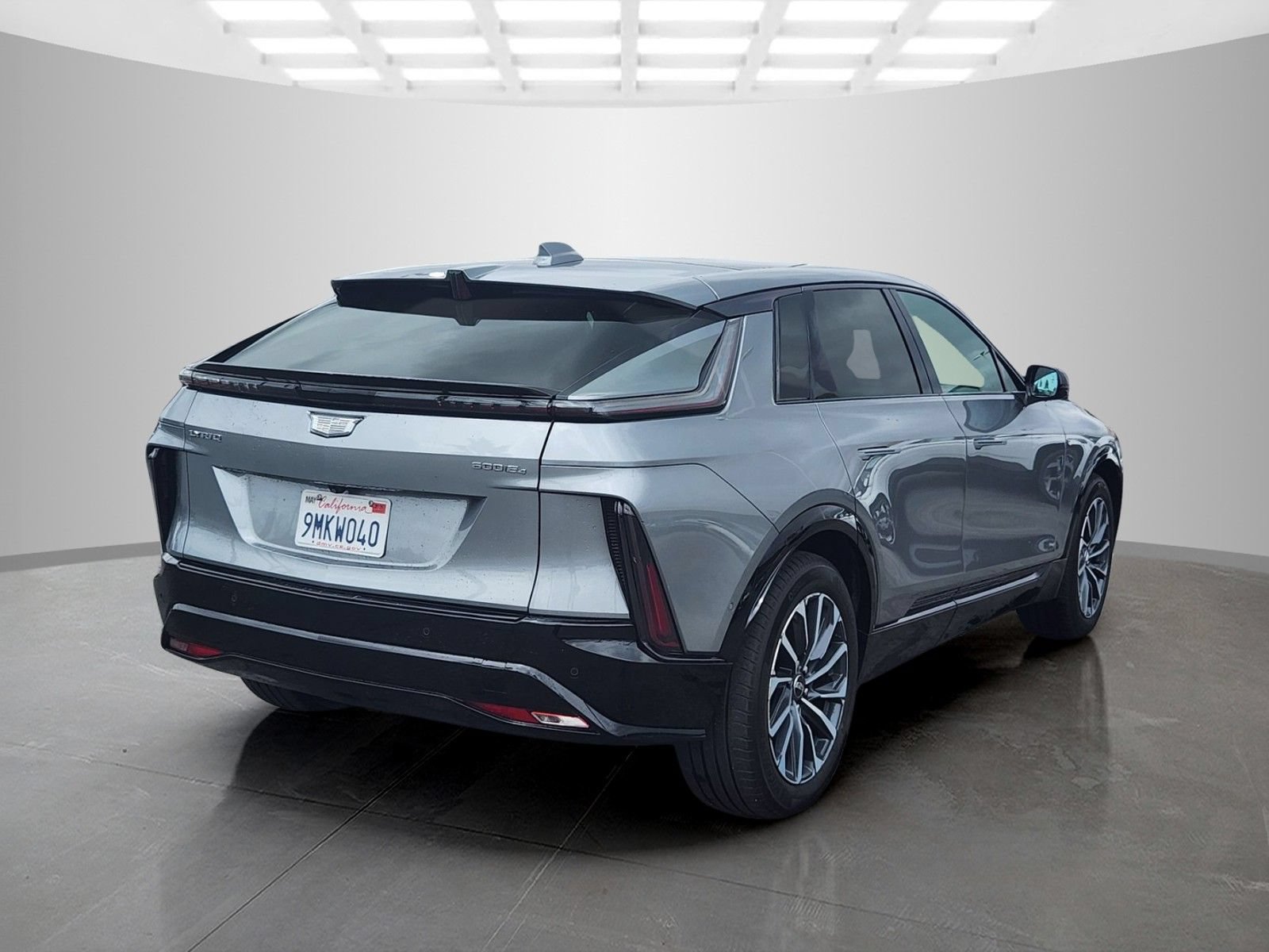 Used 2024 Cadillac Lyriq Sport AWD/4WD image 5