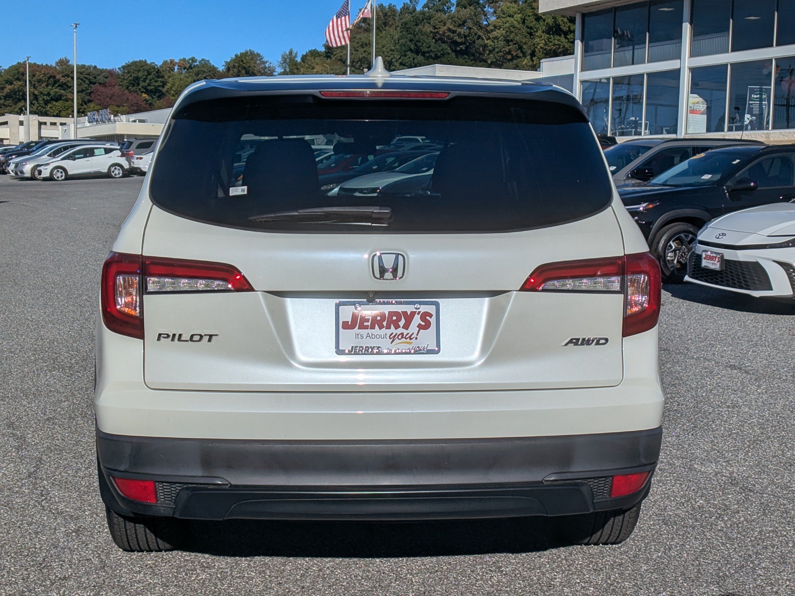 Used 2019 Honda Pilot LX image 7
