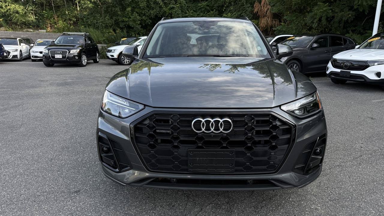 Used 2022 Audi Q5 e Premium Plus w/ Premium Plus Package AWD/4WD image 23