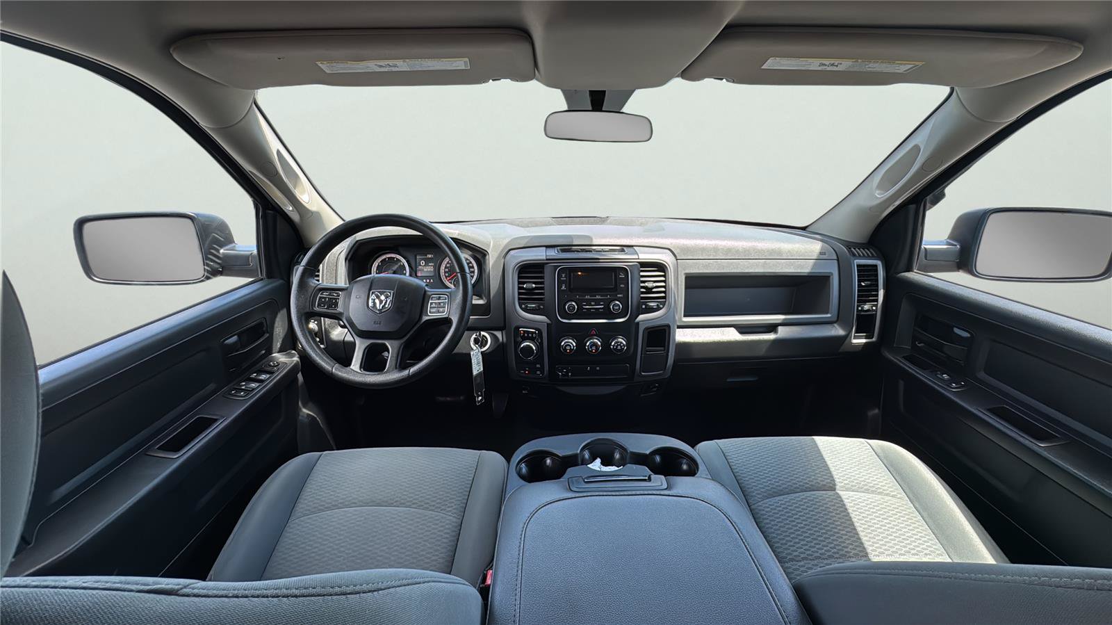 Certified 2017 RAM 1500 Express AWD/4WD image 23
