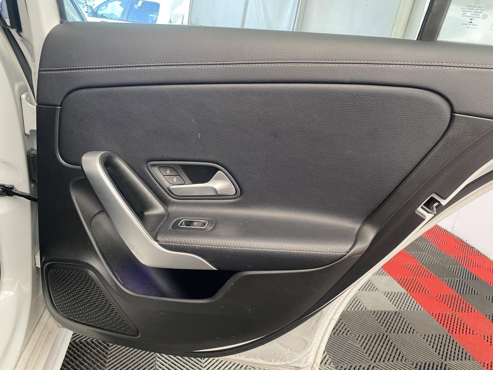 Used 2020 Mercedes-Benz A 220 4MATIC image 10