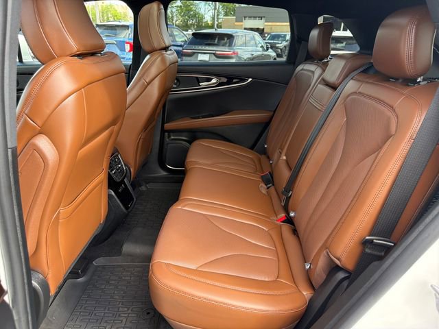 Used 2023 Lincoln Nautilus Reserve w/ Luxury Package AWD/4WD image 27