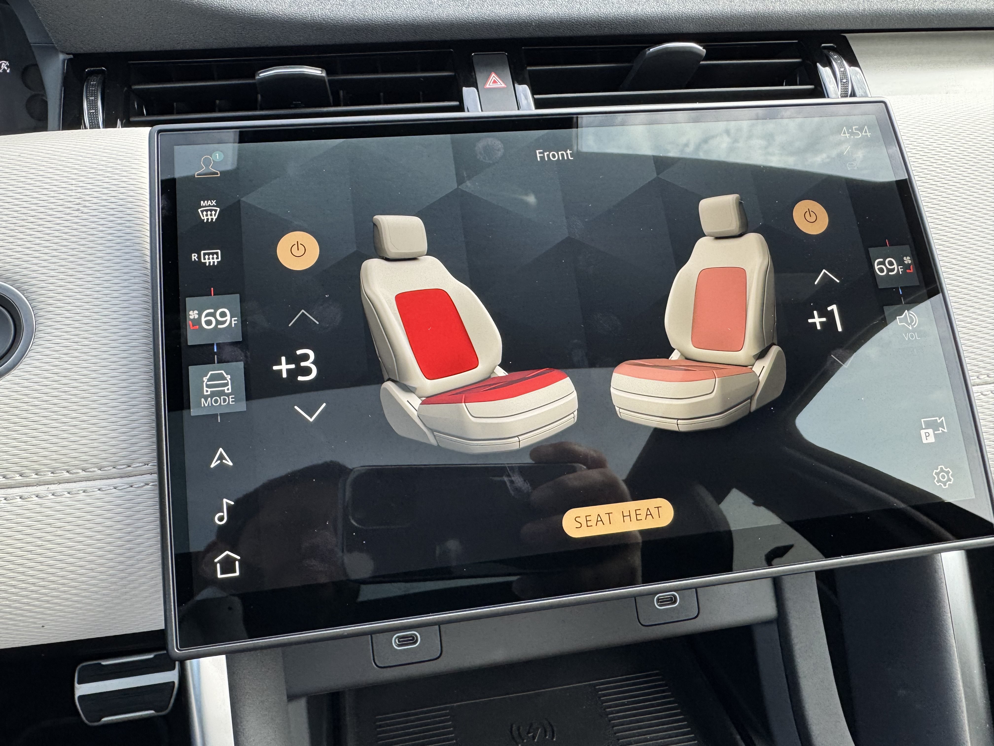 New 2026 Land Rover Discovery Sport Landmark AWD/4WD image 22