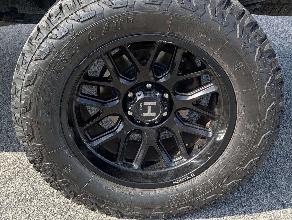 Used 2019 Ford F150 King Ranch w/ Equipment Group 601A Luxury AWD/4WD image 10