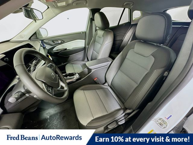 New 2026 Chevrolet Trax LT w/ Driver Confidence Package image 12
