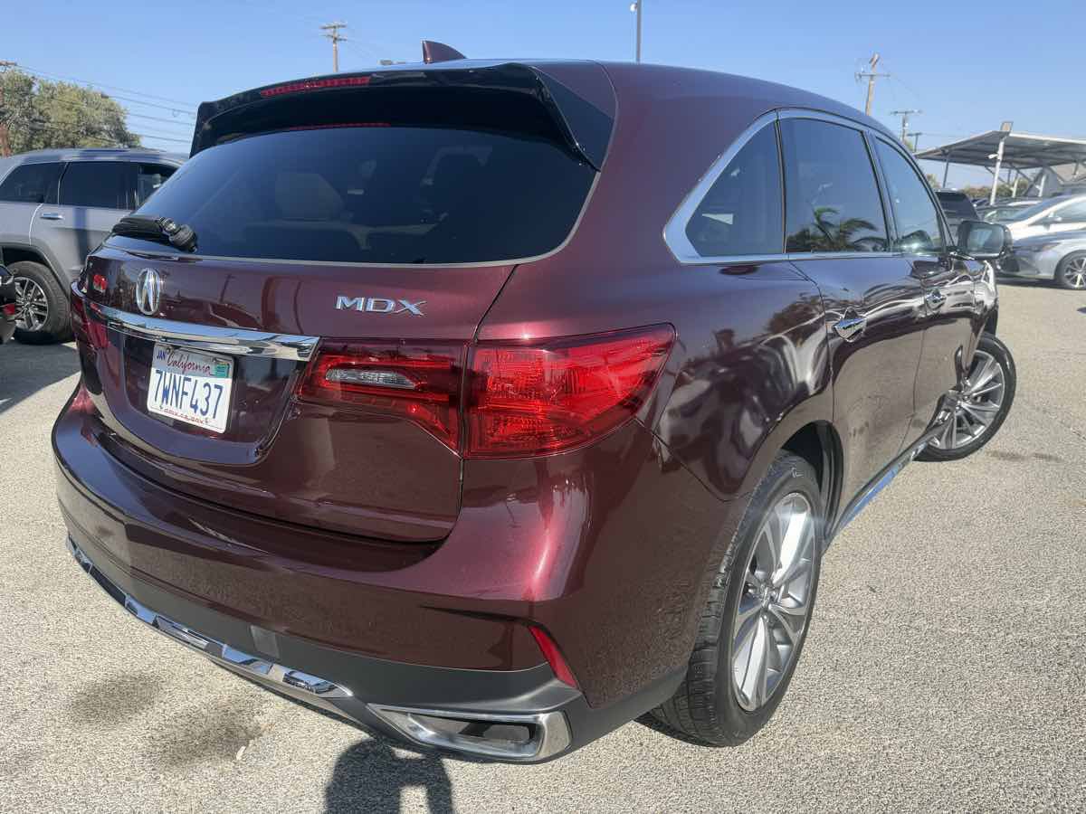 Used 2017 Acura MDX w/ Technology Package FWD image 11