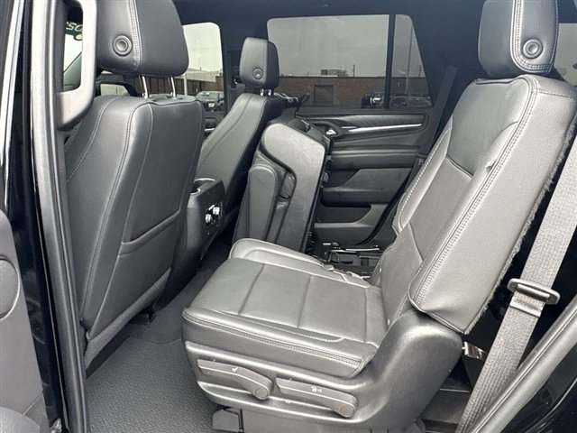 Certified 2022 GMC Yukon Denali w/ Denali Premium Package image 25