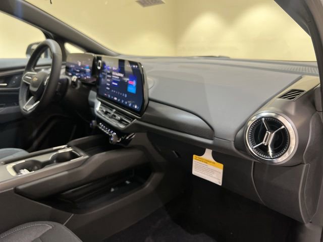 New 2026 Chevrolet Equinox EV LT image 24