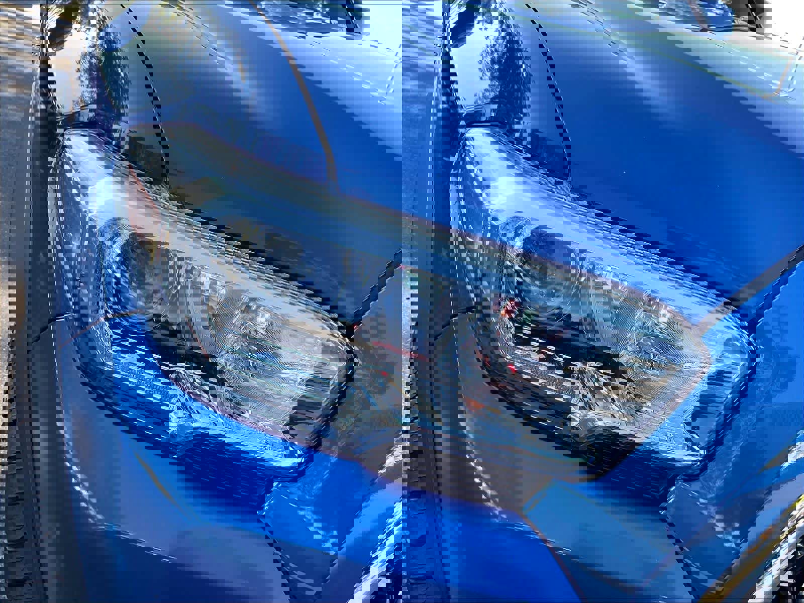 Used 2018 Toyota Tacoma TRD Off-Road w/ Technology Package image 28