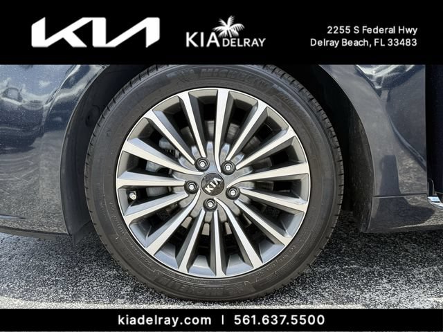 Used 2017 Kia Cadenza Technology FWD image 32