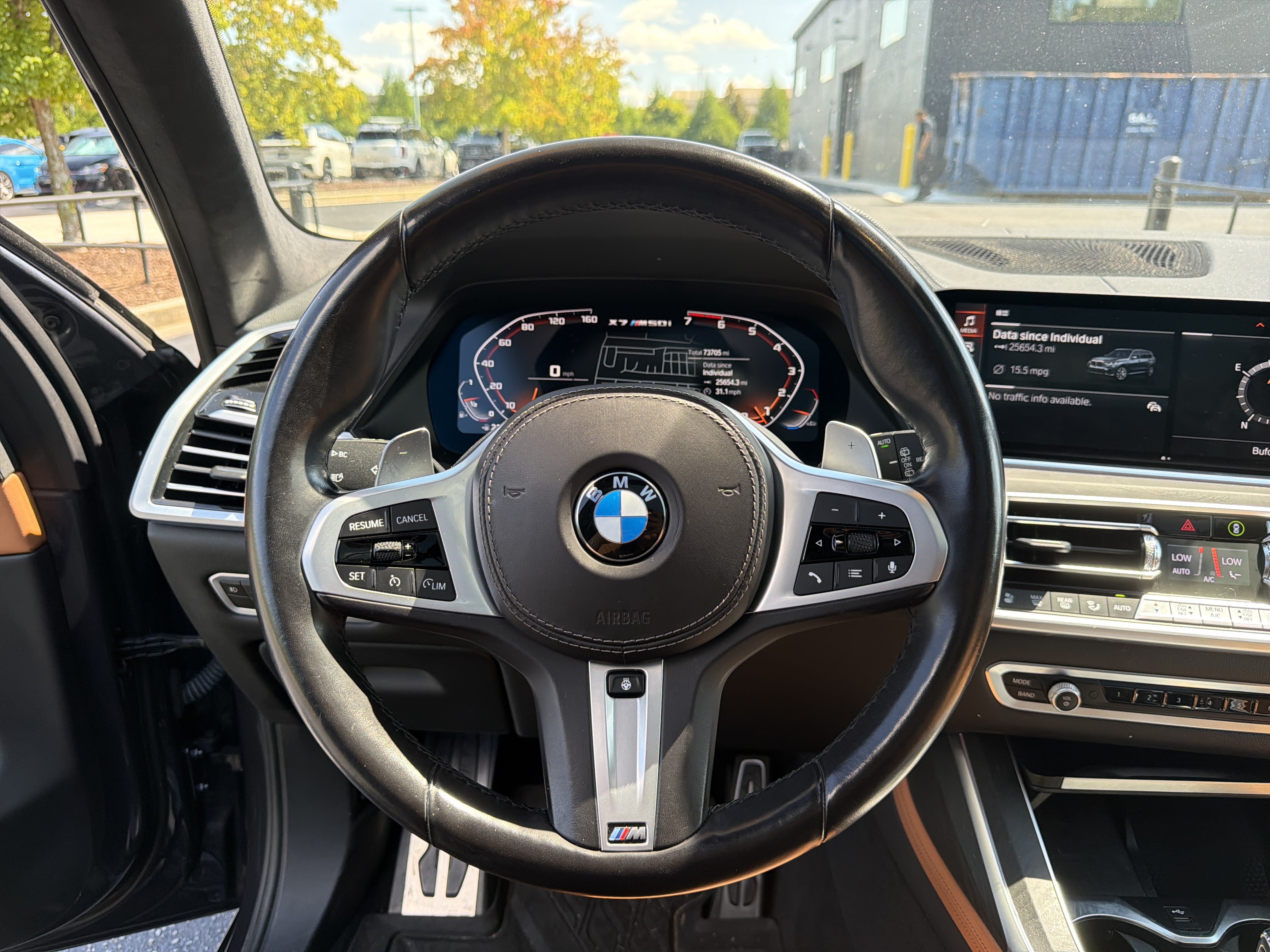 Used 2022 BMW X7 M50i w/ Dynamic Handling Package AWD/4WD image 18
