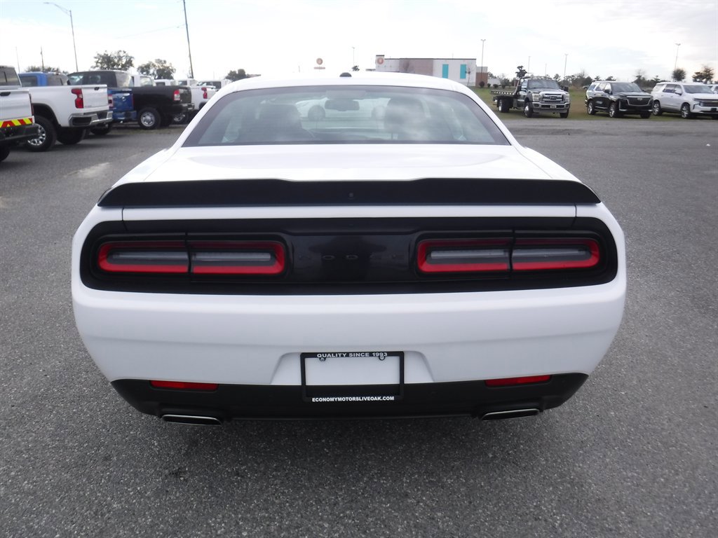 Used 2022 Dodge Challenger GT w/ Blacktop Package image 6