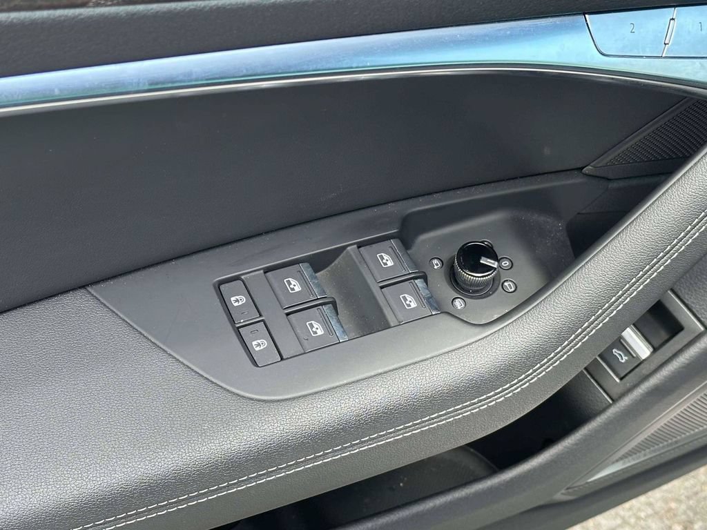 Used 2023 Audi A6 Premium Plus w/ Premium Plus Package AWD/4WD image 17