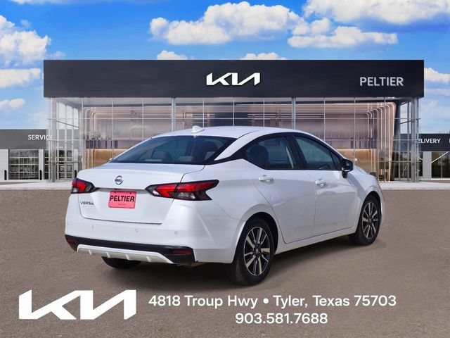 Used 2022 Nissan Versa SV FWD image 6