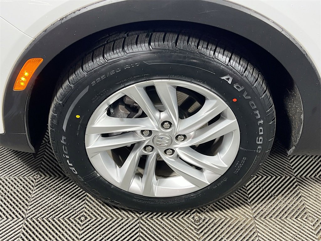 Used 2024 Buick Envista Preferred w/ Convenience II Package image 27