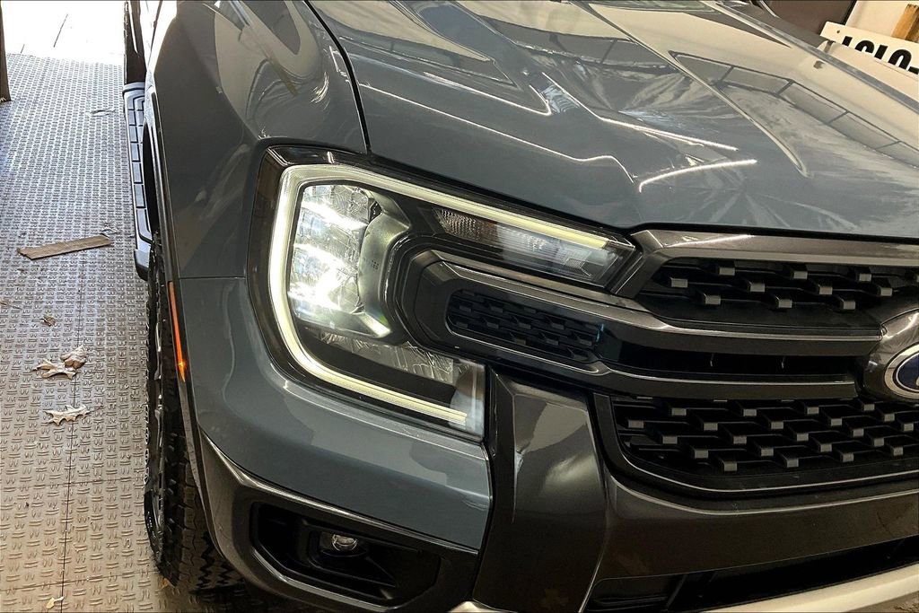 Used 2024 Ford Ranger XLT w/ FX4 Off-Road Package image 31