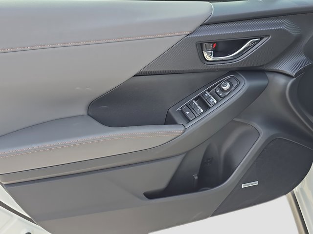 New 2025 Subaru Crosstrek 2.5i Limited w/ Popular Package #3A image 15