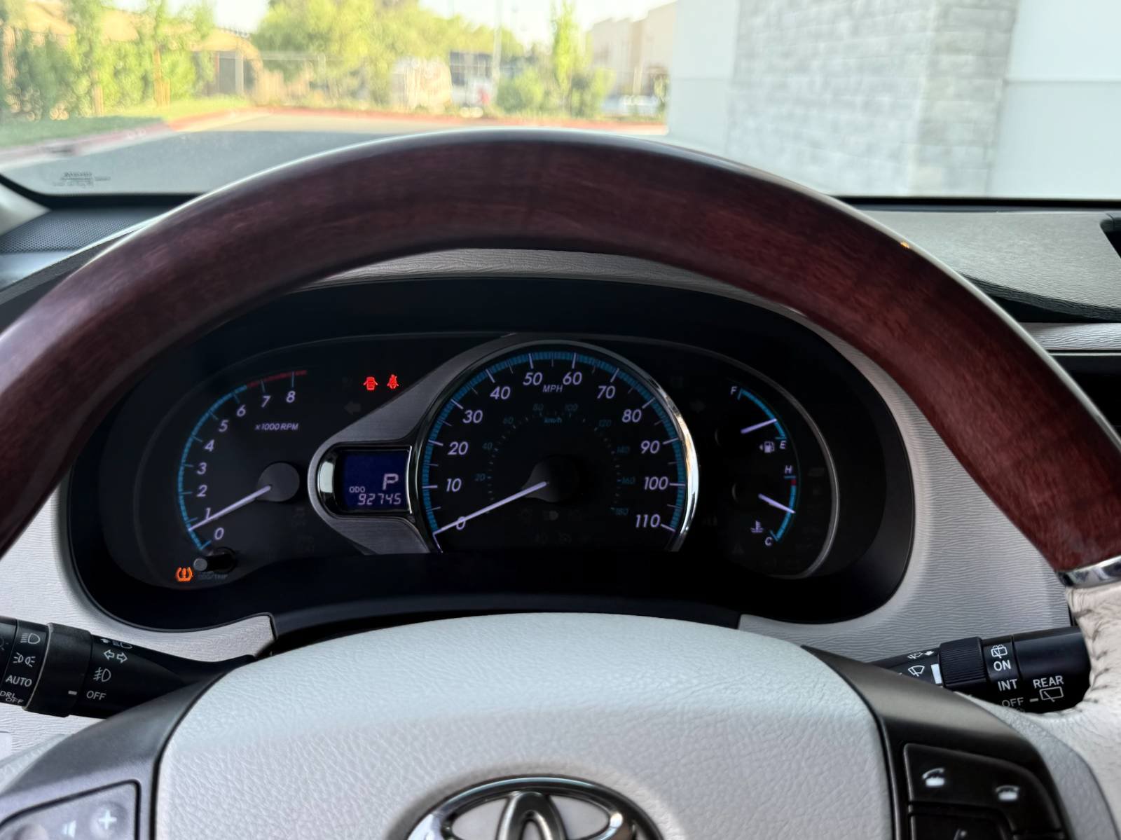 Used 2012 Toyota Sienna Limited w/ Premium Pkg FWD image 21