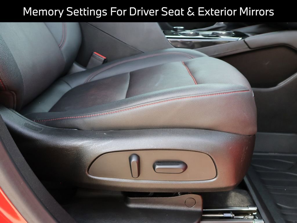 Used 2021 Chevrolet Blazer RS w/ Enhanced Convenience Package image 13