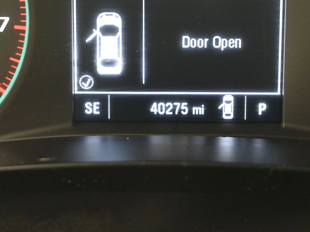 Used 2024 Chevrolet Malibu LT image 34