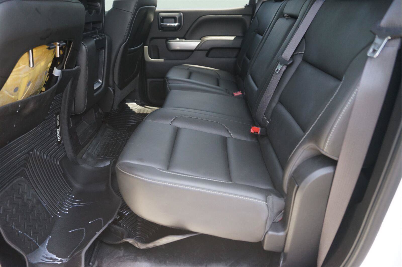 Used 2015 Chevrolet Silverado 2500 LT w/ LT Convenience Package AWD/4WD image 12