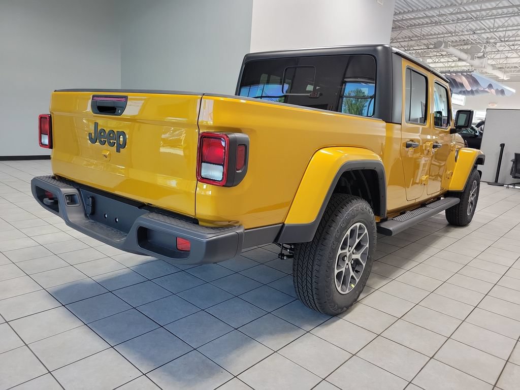 New 2026 Jeep Gladiator Sport AWD/4WD image 7
