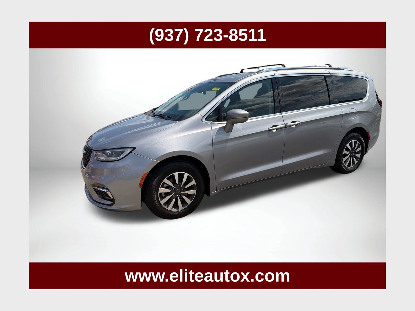 Used 2021 Chrysler Pacifica Touring-L FWD image 1